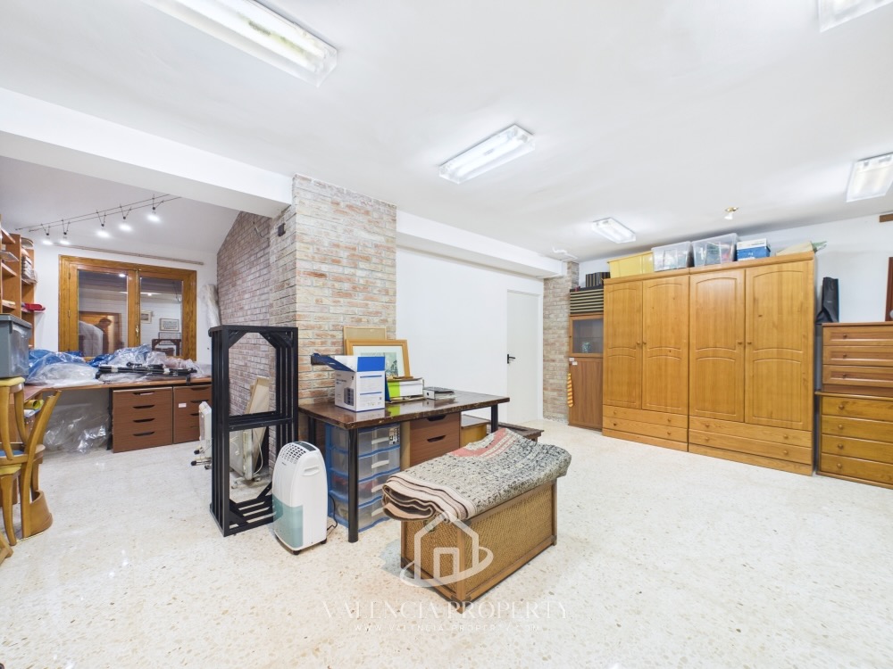 Property 2503 - Image 45
